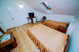 Гостиница Ясон Анапа Двухместный номер Твин в мансарде-2